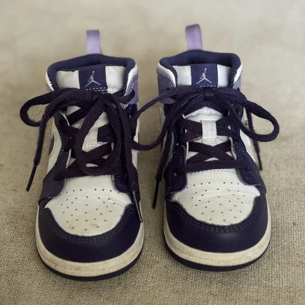 Toddler's Jordan 1 Mid Sky J Purple/White - Size 8c - Picture 3 of 6